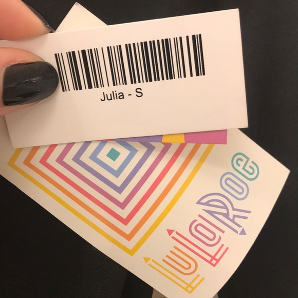 LulaRoe Julia - Picture 3 of 5